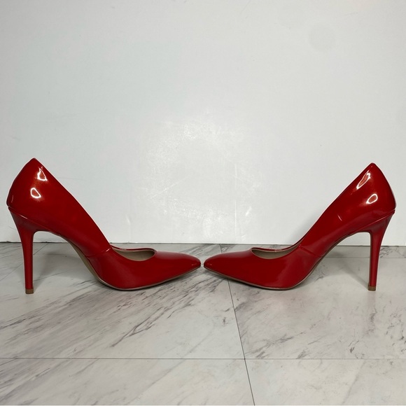 Charles by Charles David Pact Red Pump 9M - Picture 5 of 15